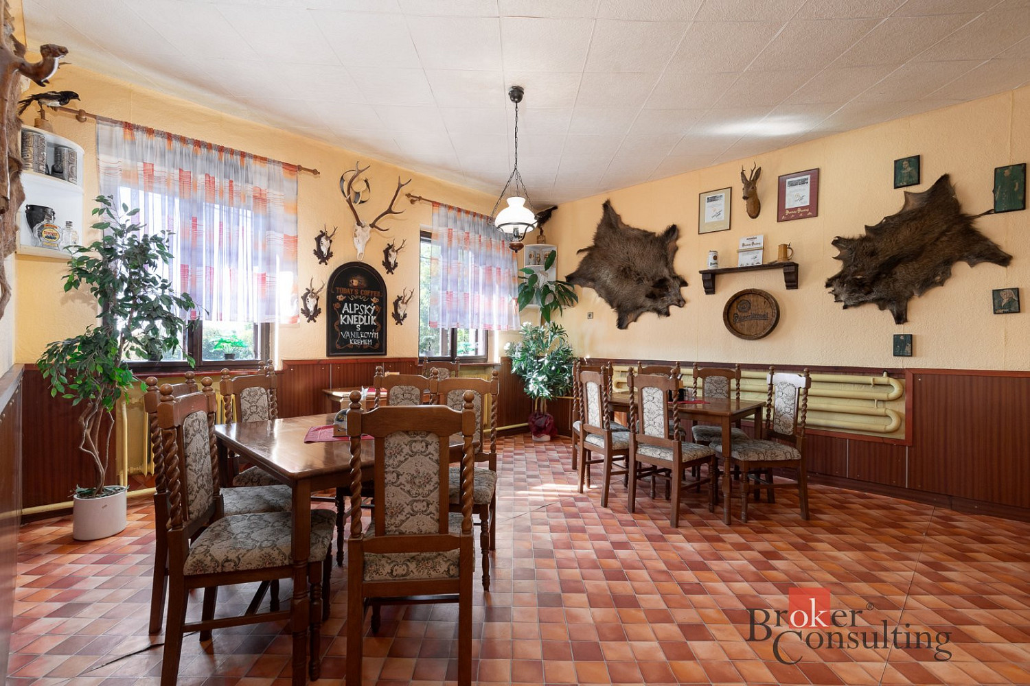 Prodej restaurace 308 m²