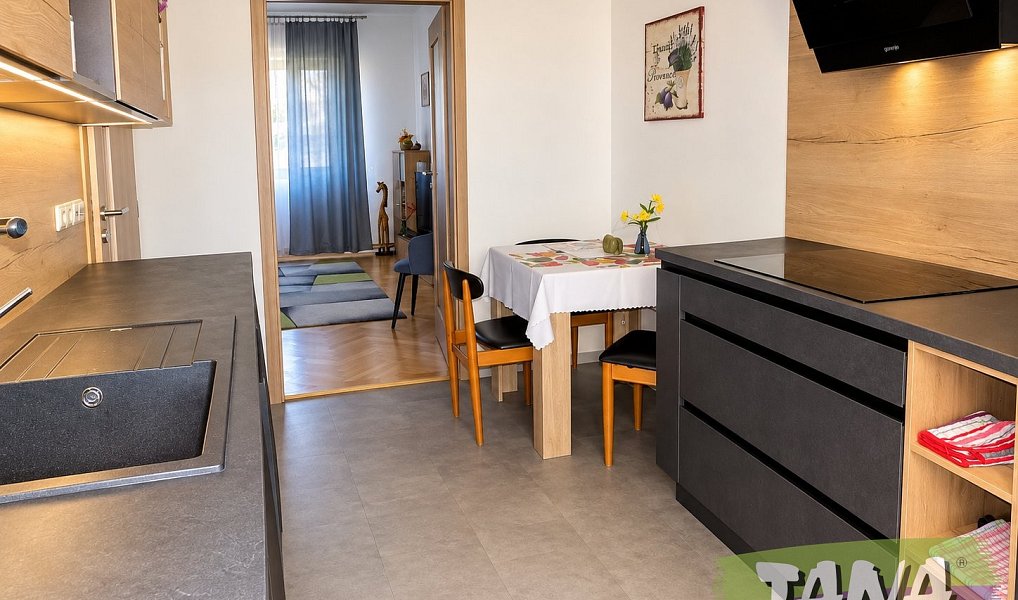 Pronájem bytu 2+1 56 m², Poděbrady – náhled fotky 2