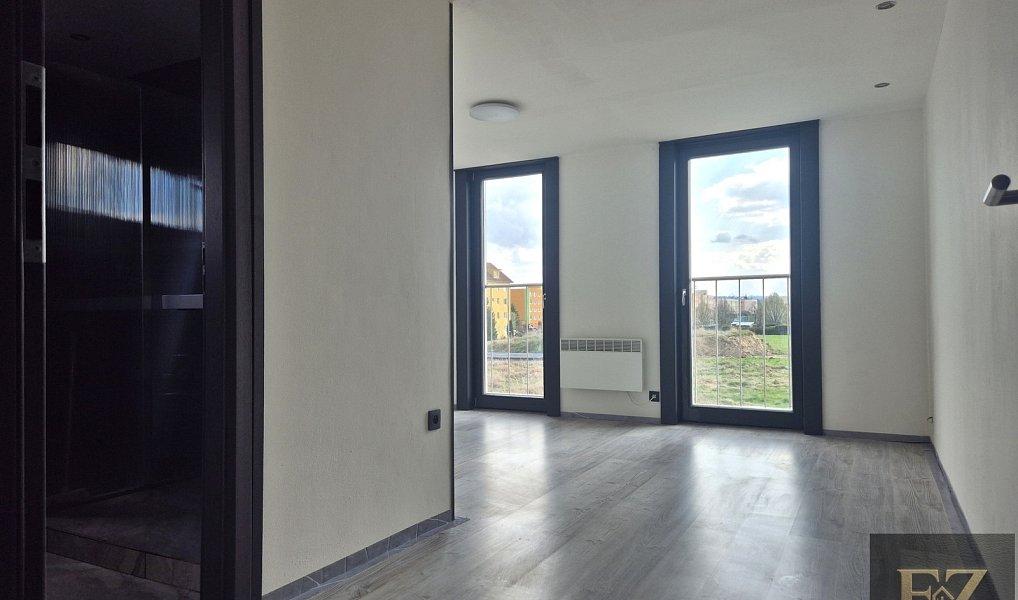 Prodej domu 141 m² s pozemkem 810 m², České Velenice – náhled fotky 12