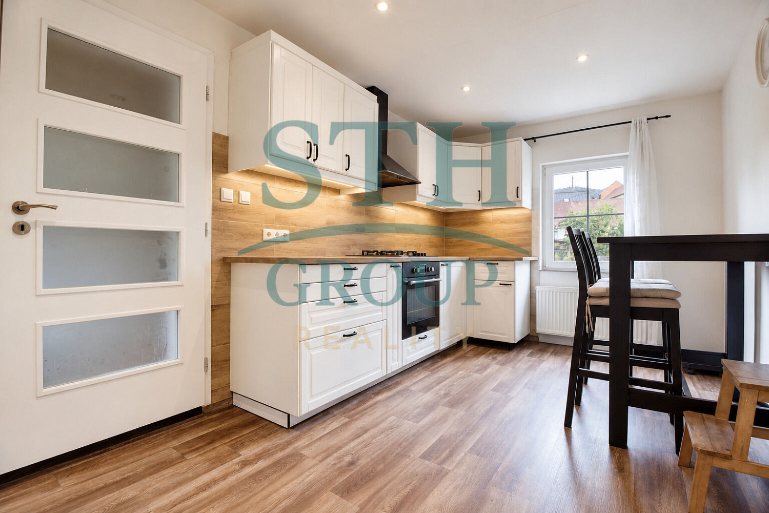 Prodej domu 112 m² s pozemkem 739 m² – fotografie 2