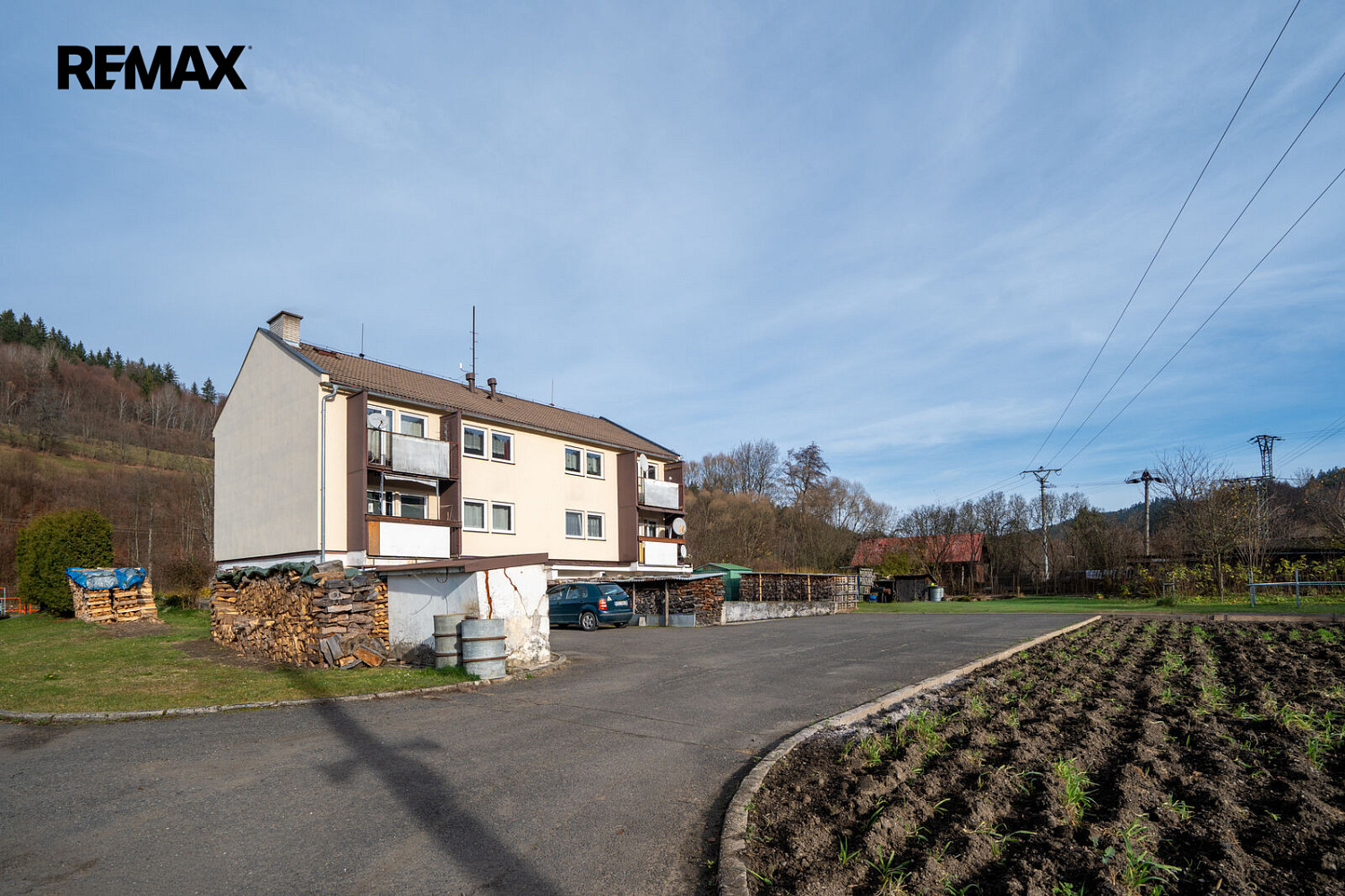 Prodej domu 366 m² s pozemkem 2 052 m² – fotografie 4