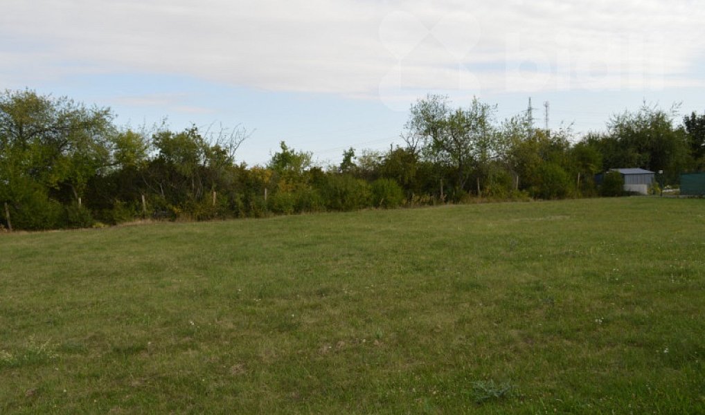 Prodej stavebního pozemku 28 286 m², Slaný – náhled fotky 8