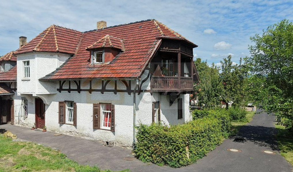 Prodej výrobních prostor 700 m², Jenišov – náhled fotky 2