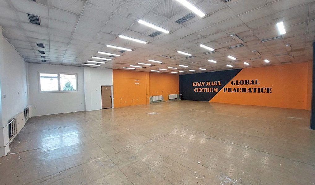 Pronájem skladovacích prostor 193 m², Prachatice – náhled fotky 2