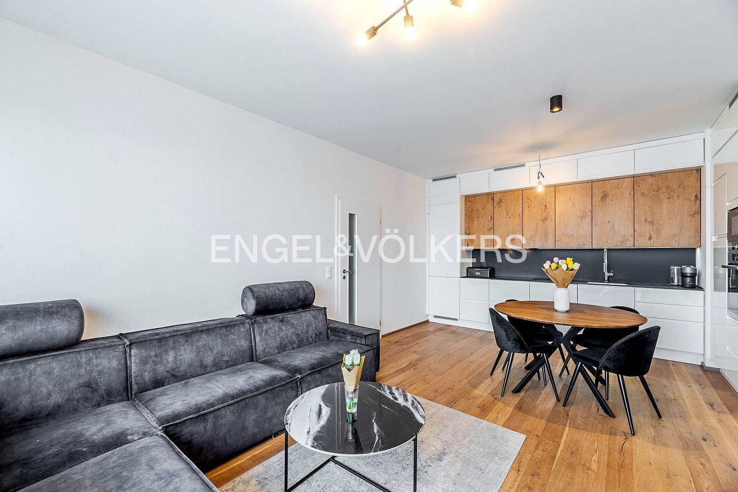 Prodej bytu 2+kk 54 m² — photo 4
