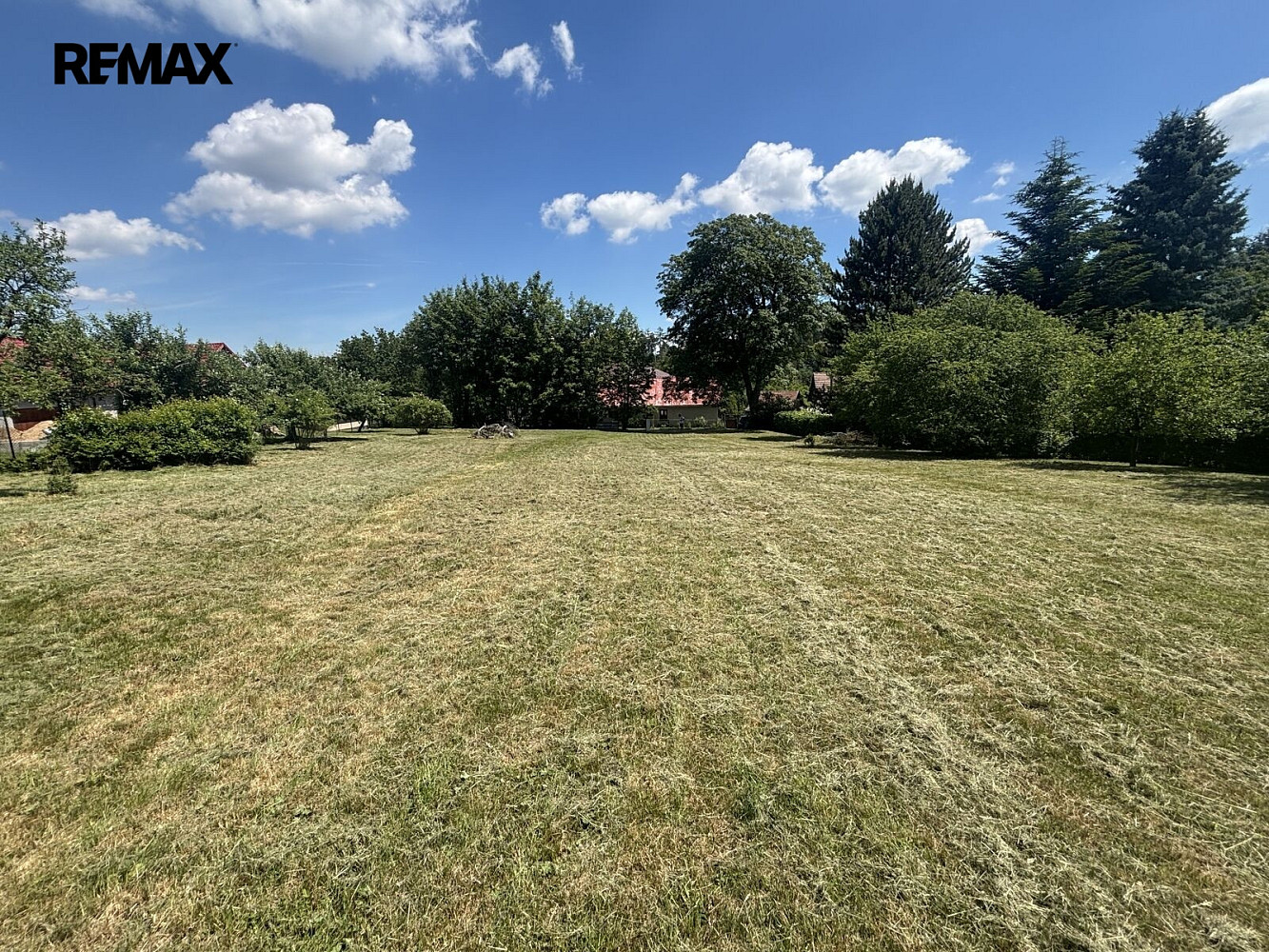 Prodej stavebního pozemku 2 226 m² – fotografie 4