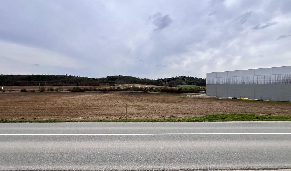 Prodej komerčního pozemku 4 406 m², Čebín – náhled fotky 3