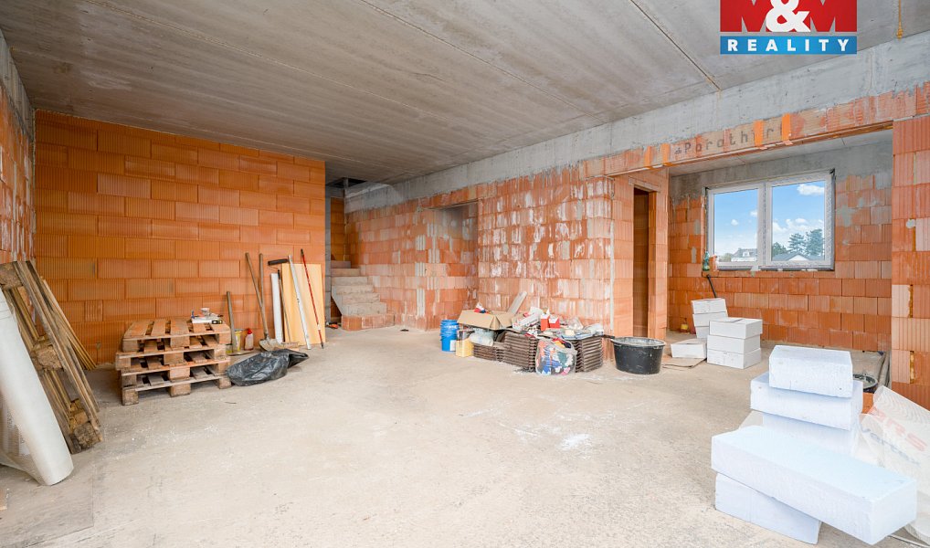 Prodej domu 235 m² s pozemkem 932 m², Dubí – náhled fotky 9