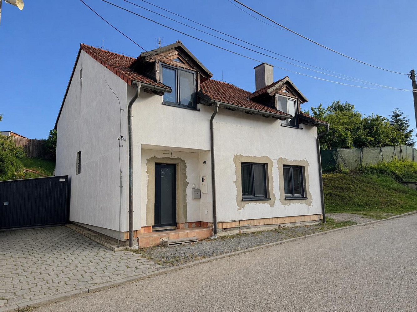 Prodej domu 190 m² — photo 2