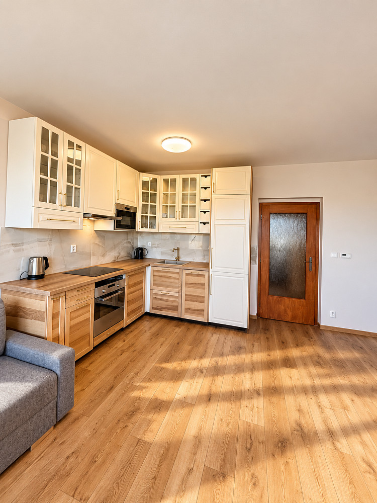 Pronájem bytu 3+kk 64 m² – fotografie 3