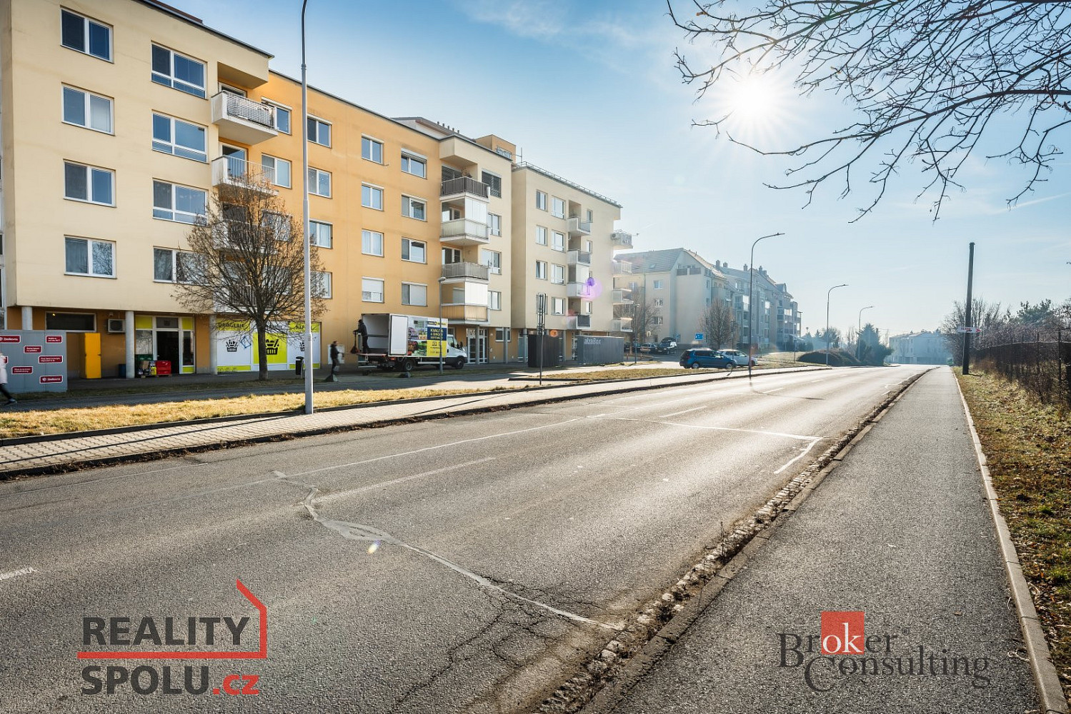 Prodej bytu 1+kk 87 m² – pohled 3