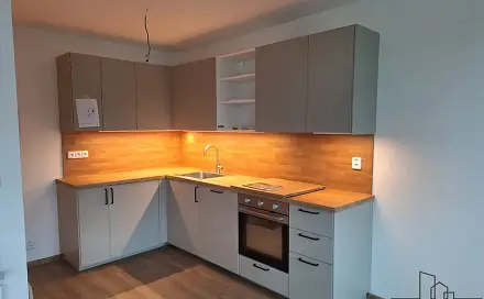Pronájem bytu 3+kk 70 m², Ke stadionu, Praha 9 - Čakovice