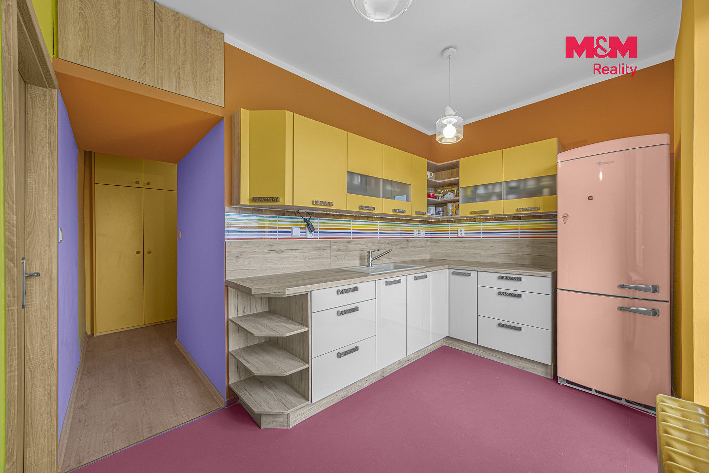 Pronájem bytu 2+1 54 m² – fotografie 3
