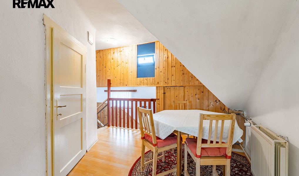Prodej domu 328 m² s pozemkem 758 m², Vejprty – náhled fotky 44