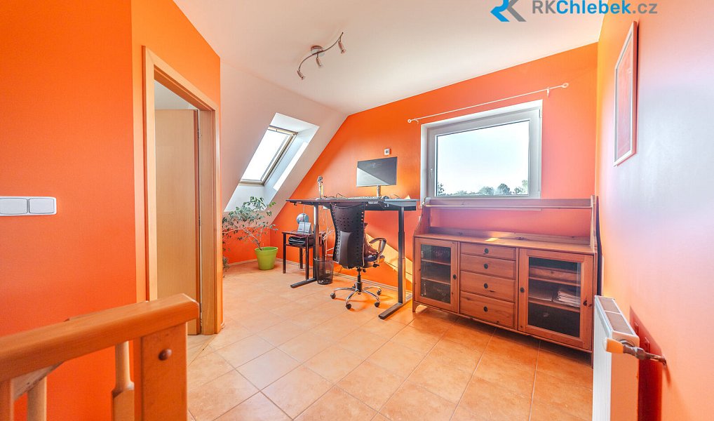 Prodej domu 268 m² s pozemkem 1 080 m², Kravaře – náhled fotky 20