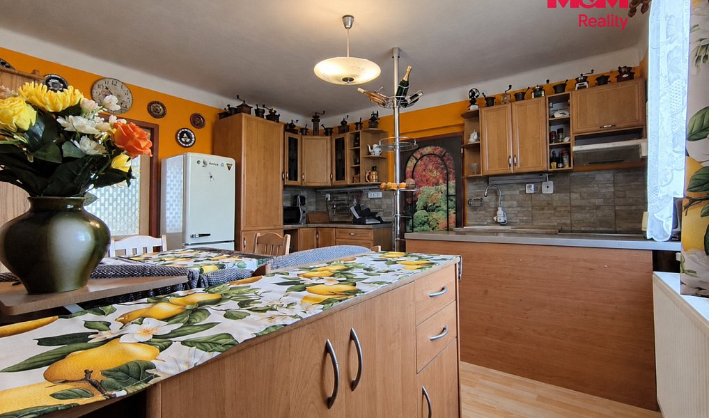 Prodej domu 105 m² s pozemkem 870 m², Humpolec – náhled fotky 3