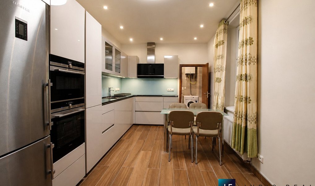 Prodej bytu 2+1 87 m², Praha – náhled fotky 4