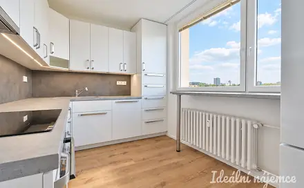 Pronájem bytu 3+1 74 m², Chodská, Brno