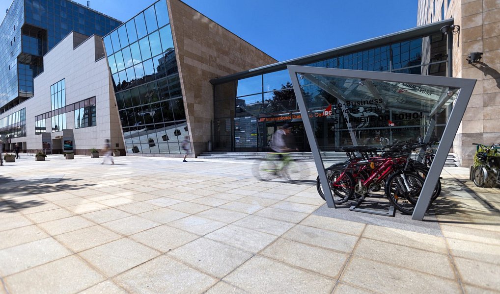 Pronájem kanceláře 160 m², Praha – náhled fotky 8