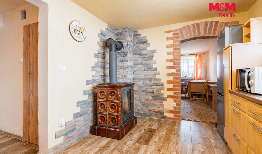 Prodej domu 80 m² s pozemkem 496 m², Lásenice – náhled fotky 3