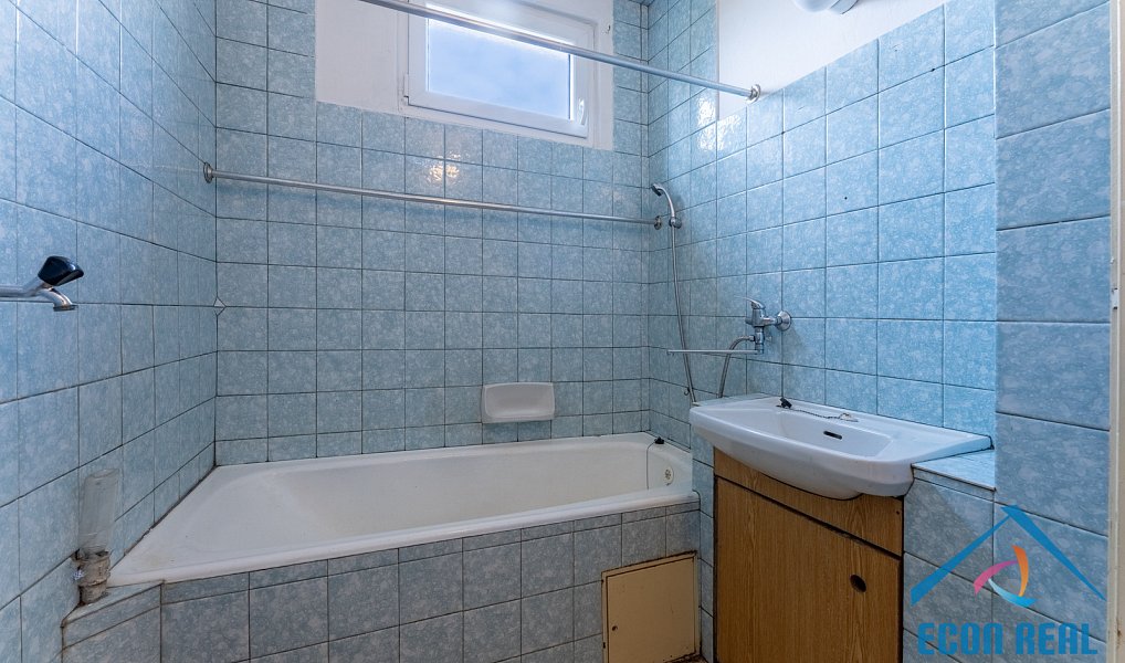 Prodej domu 150 m² s pozemkem 830 m², Jesenice – náhled fotky 21