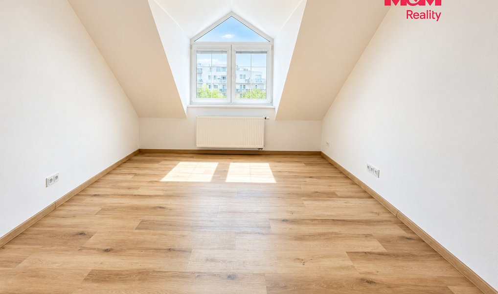 Pronájem bytu 3+1 84 m², Pardubice – náhled fotky 6