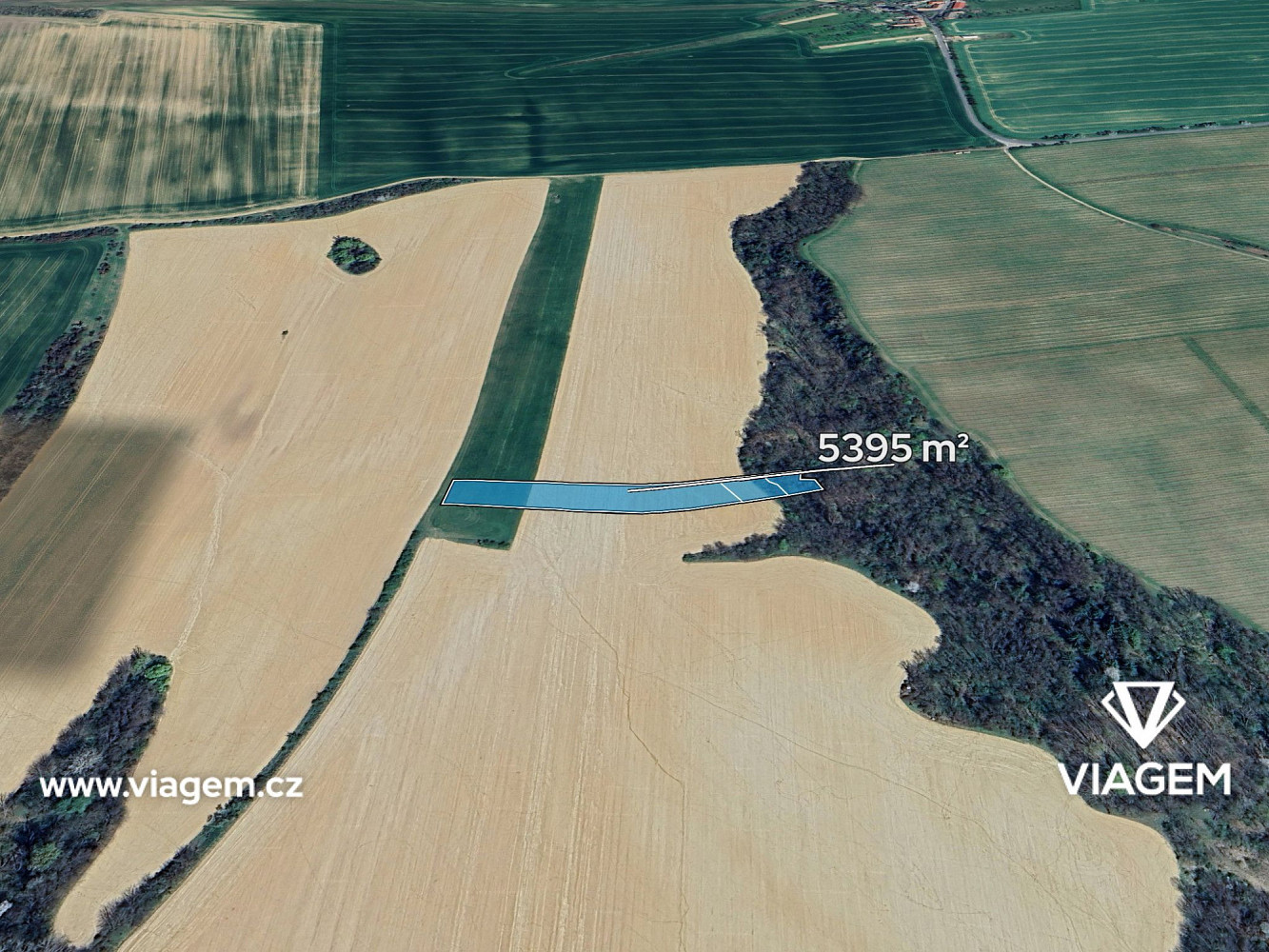 Prodej pole 899 m²