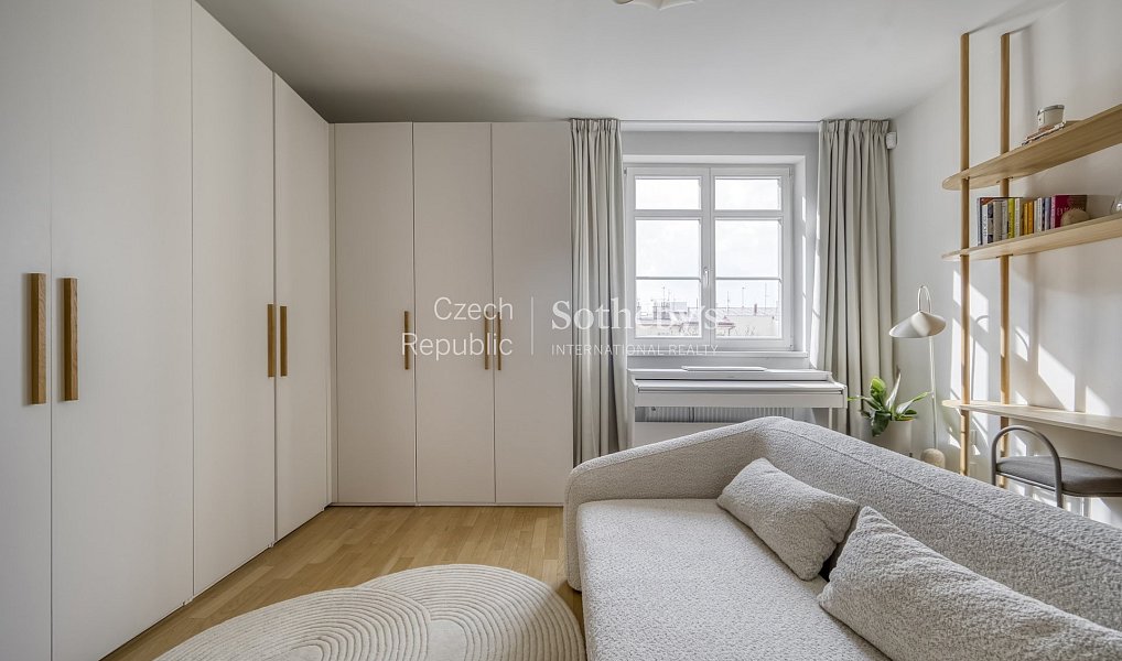 Prodej bytu 4+kk 129 m², Praha – náhled fotky 18