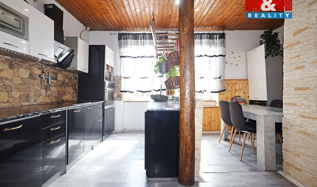 Prodej domu 190 m² s pozemkem 223 m², Nejdek – náhled fotky 9