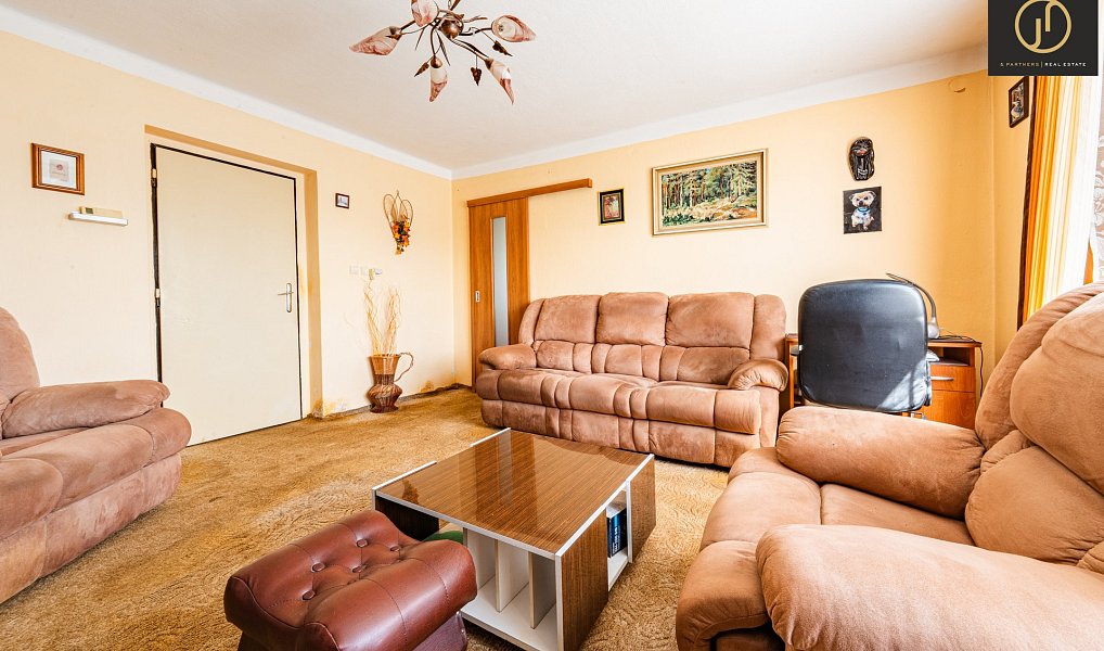 Prodej domu 277 m² s pozemkem 1 132 m², Lhota – náhled fotky 19