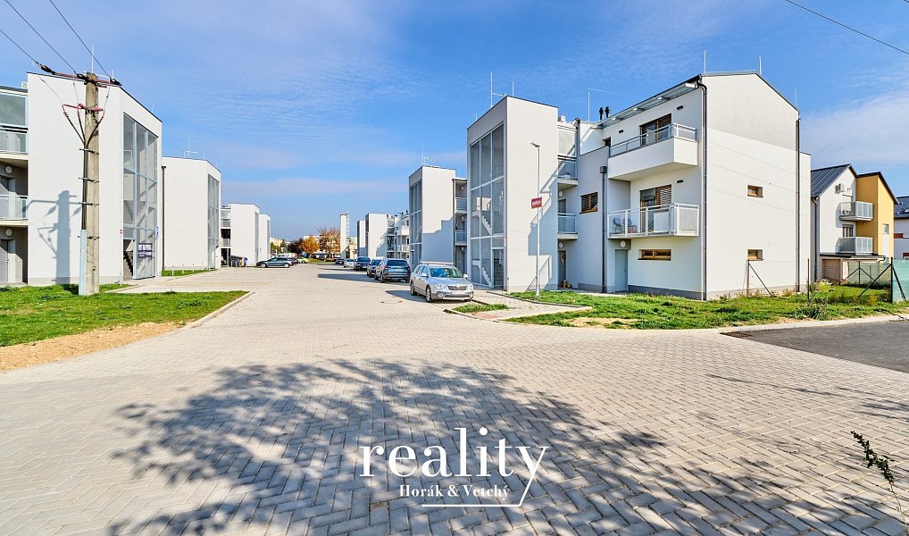 Pronájem bytu 3+kk 80 m², Znojmo – náhled fotky 15