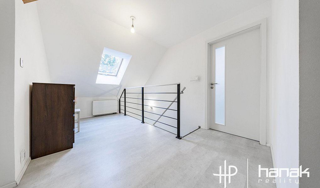 Prodej domu 200 m² s pozemkem 1 173 m², Olomouc – náhled fotky 16