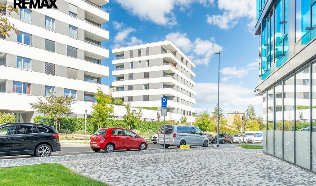 Prodej bytu 2+kk 60 m², Praha – náhled fotky 20