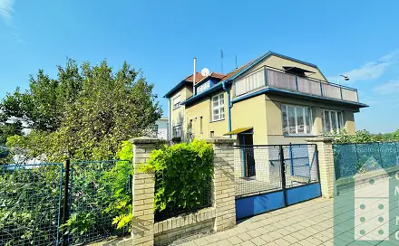 Prodej domu 250 m² s pozemkem 736 m², Kroměříž