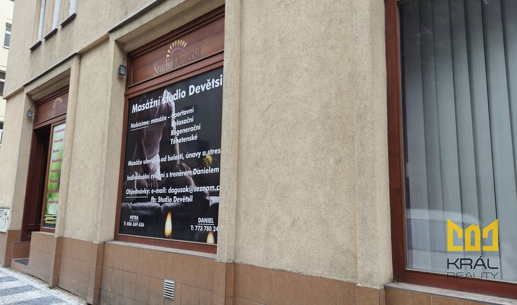 Pronájem obchodních prostor 15 m², Praha – fotka 1 z 11