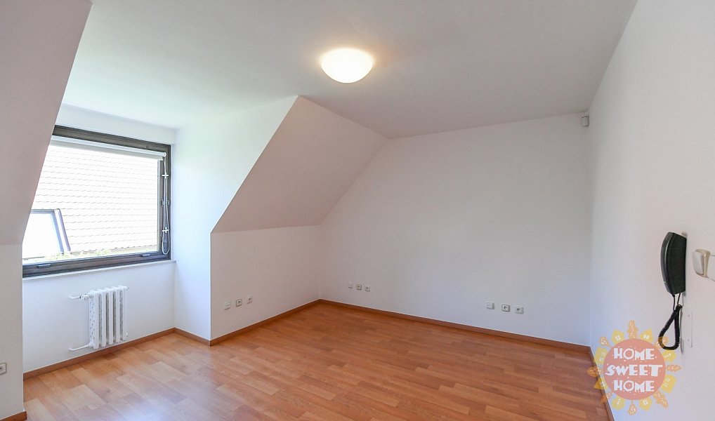 Pronájem domu 417 m² s pozemkem 1 208 m², Praha – náhled fotky 19