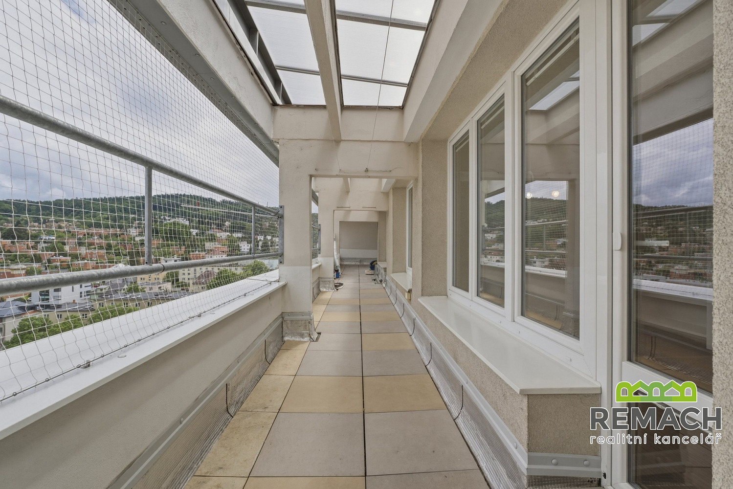 Pronájem bytu 1+kk 33 m² – fotografie 5