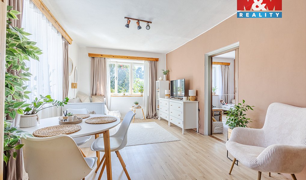 Prodej domu 240 m² s pozemkem 775 m², Nový Bor – náhled fotky 5