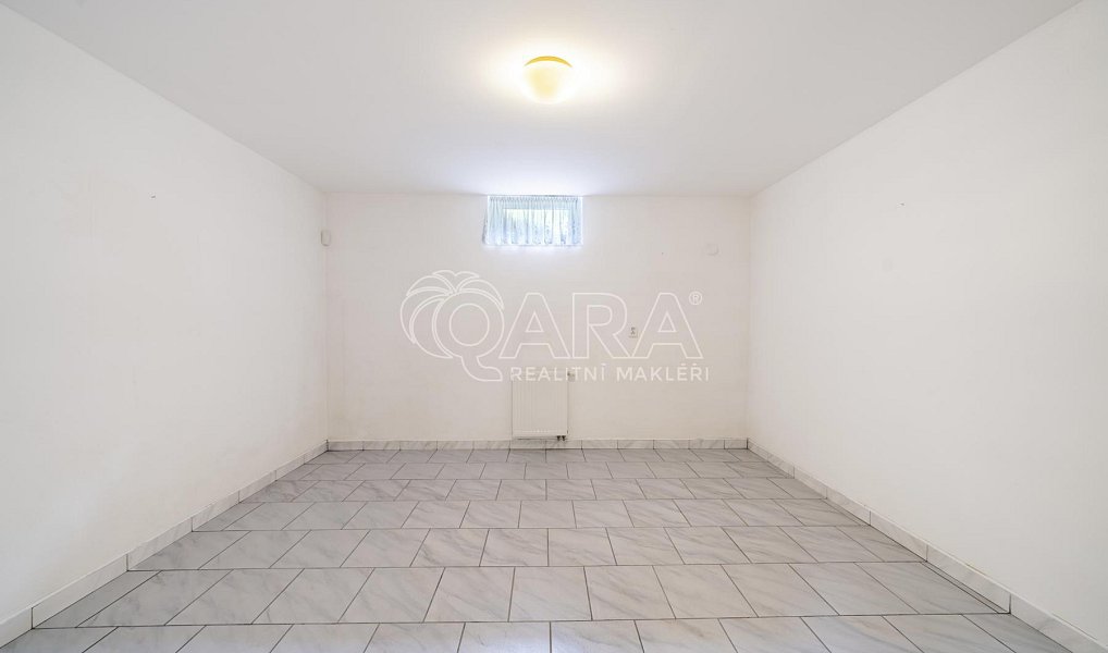 Prodej domu 384 m² s pozemkem 1 835 m², Týnec nad Labem – náhled fotky 34