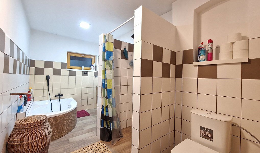 Prodej domu 151 m² s pozemkem 2 176 m², Soběšice – náhled fotky 8
