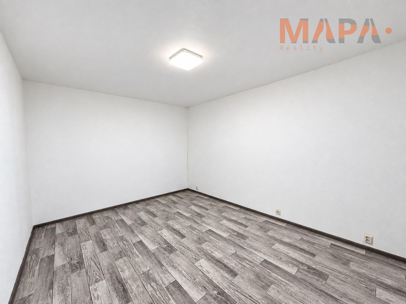 Prodej bytu 1+1 33 m² – fotografie 2