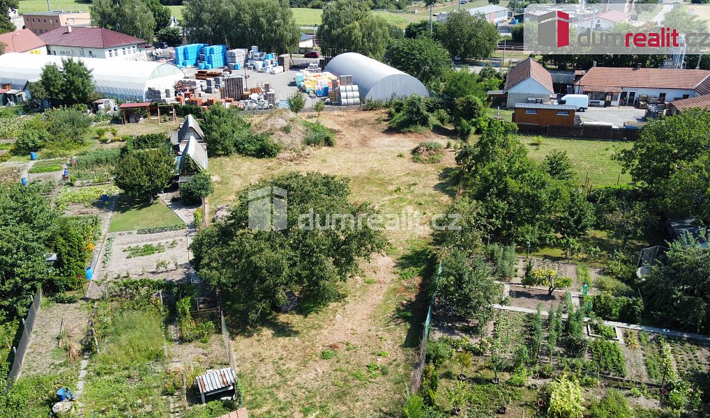 Prodej stavebního pozemku 2 401 m², Podivín – náhled fotky 2