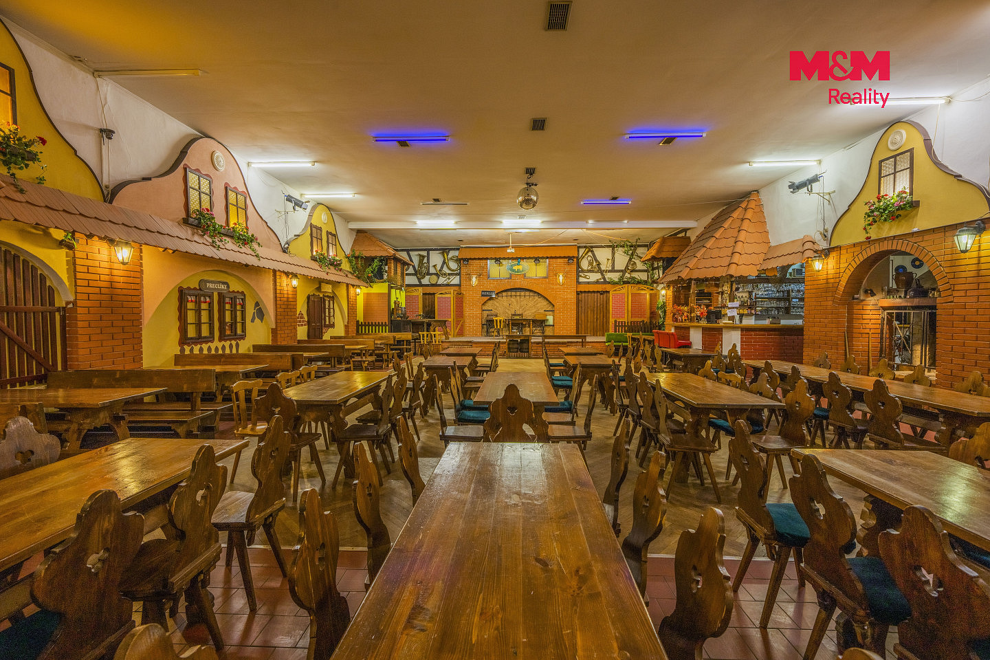Prodej obchodních prostor 592 m² – fotografie 5
