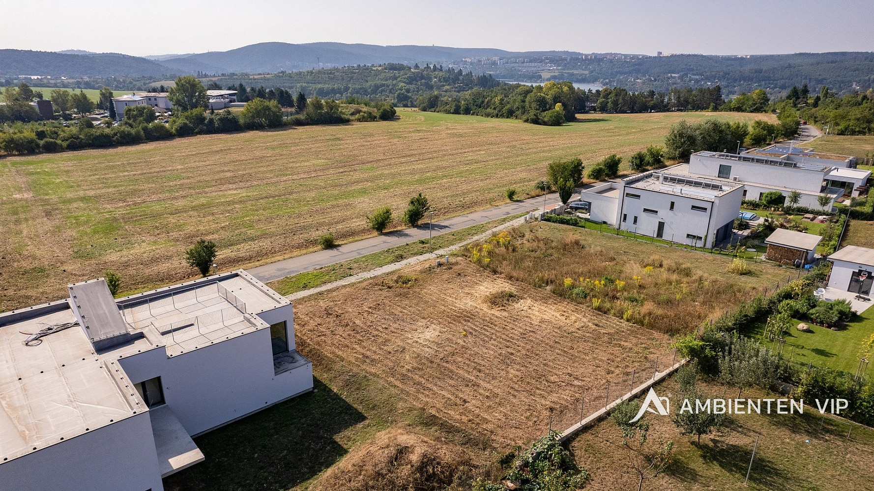 Prodej stavebního pozemku 960 m² – fotografie 4