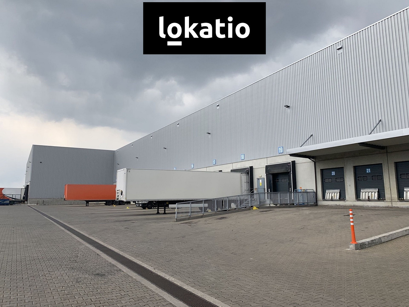 Pronájem skladovacích prostor 4 100 m² – fotografie 2