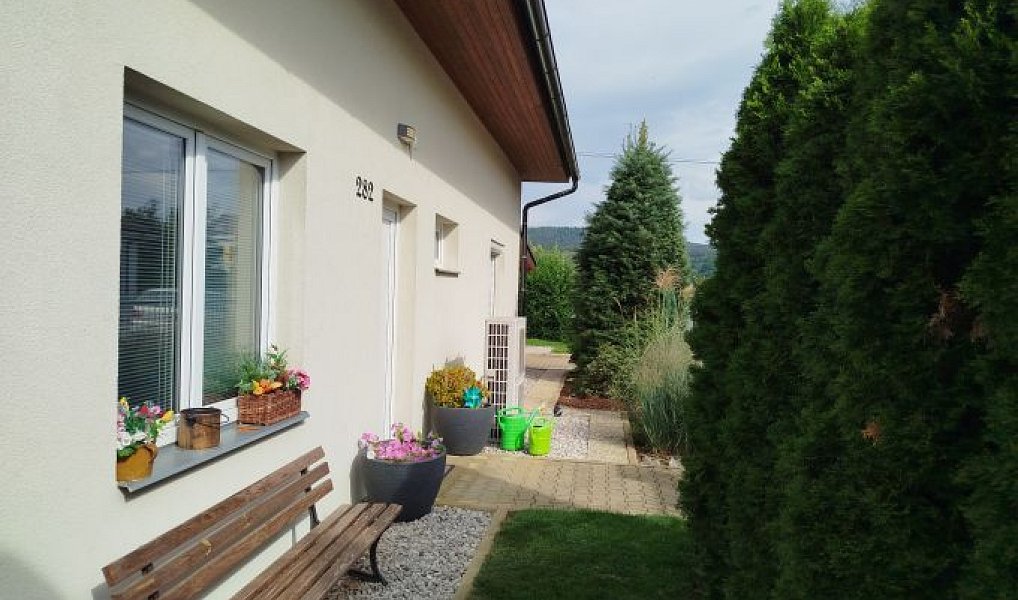 Prodej domu 211 m² s pozemkem 825 m², Krhanice – náhled fotky 10