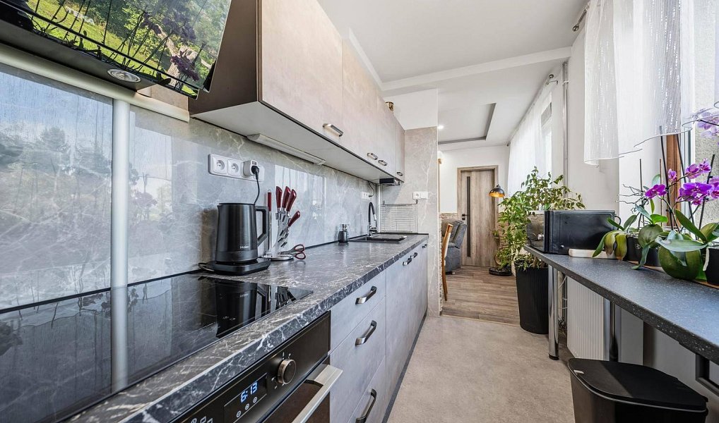 Prodej bytu 3+1 76 m², Všestary – náhled fotky 6