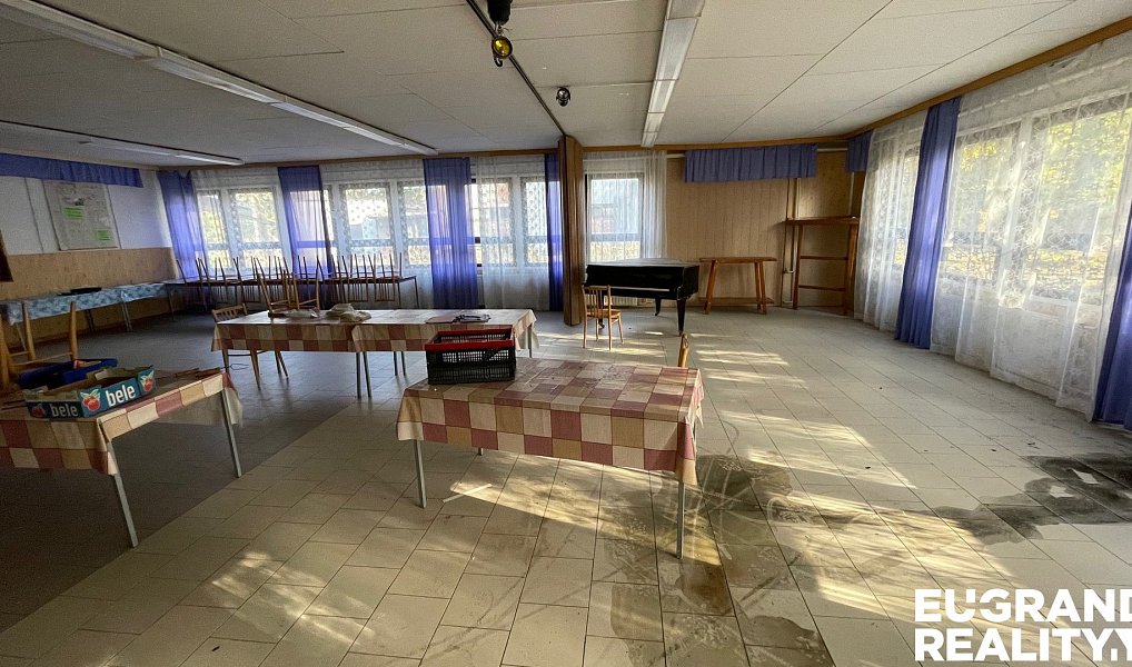 Prodej ubytovacího objektu 1 500 m², Rumburk – náhled fotky 17