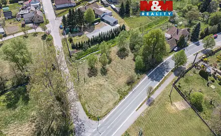 Prodej stavebního pozemku 1 402 m², Veliny, okres Pardubice