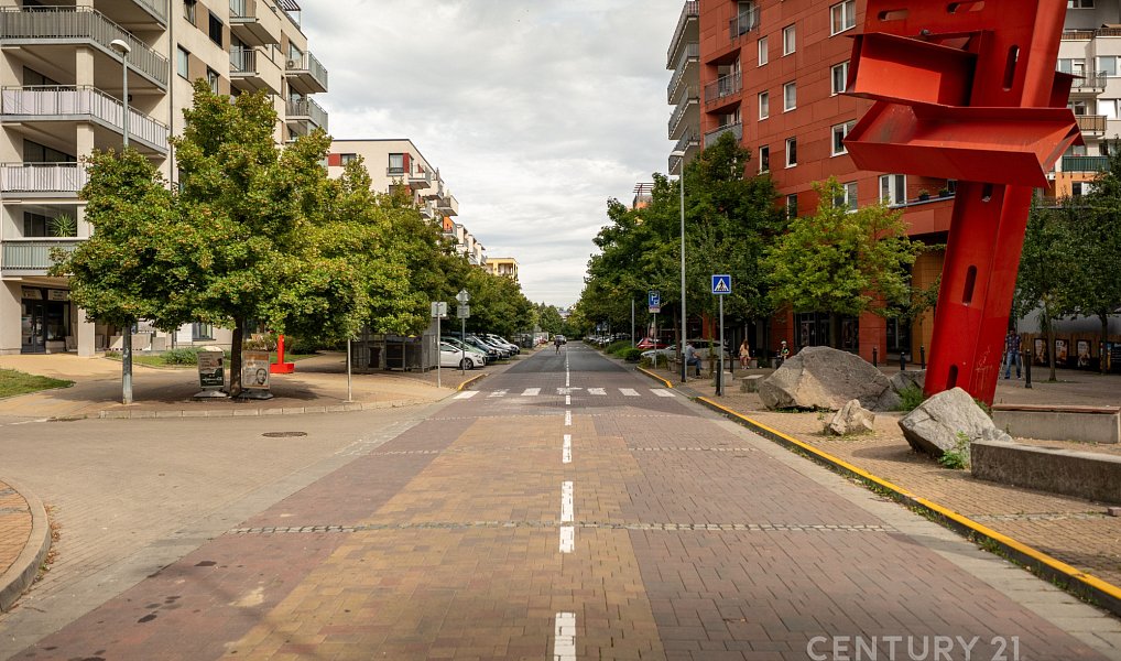 Prodej bytu 2+kk 58 m², Praha – náhled fotky 26